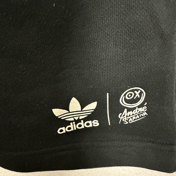 Adidas Originals x Andres Saraiva Graffiti Tagged Short Men’s Medium NEW HR7111 - Picture 5 of 8